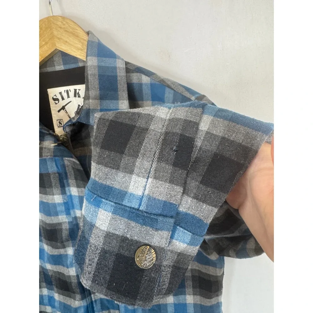 Sitka Blue Plaid Zip Up Shirt Jacket Mens Small Vancouver Island Buffalo Check